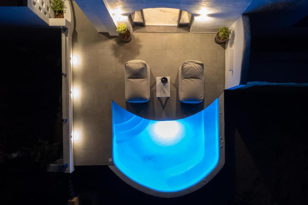 Amera Suites Firá Buitenkant foto